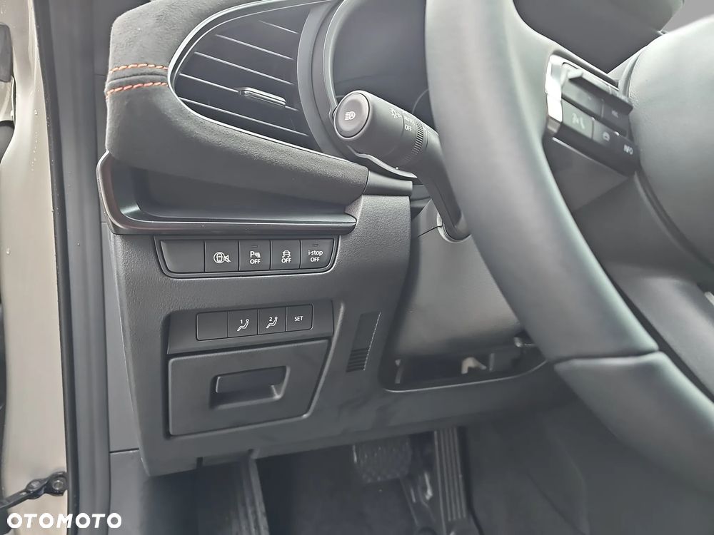 Mazda 3 2.0 mHEV Nagisa - 13