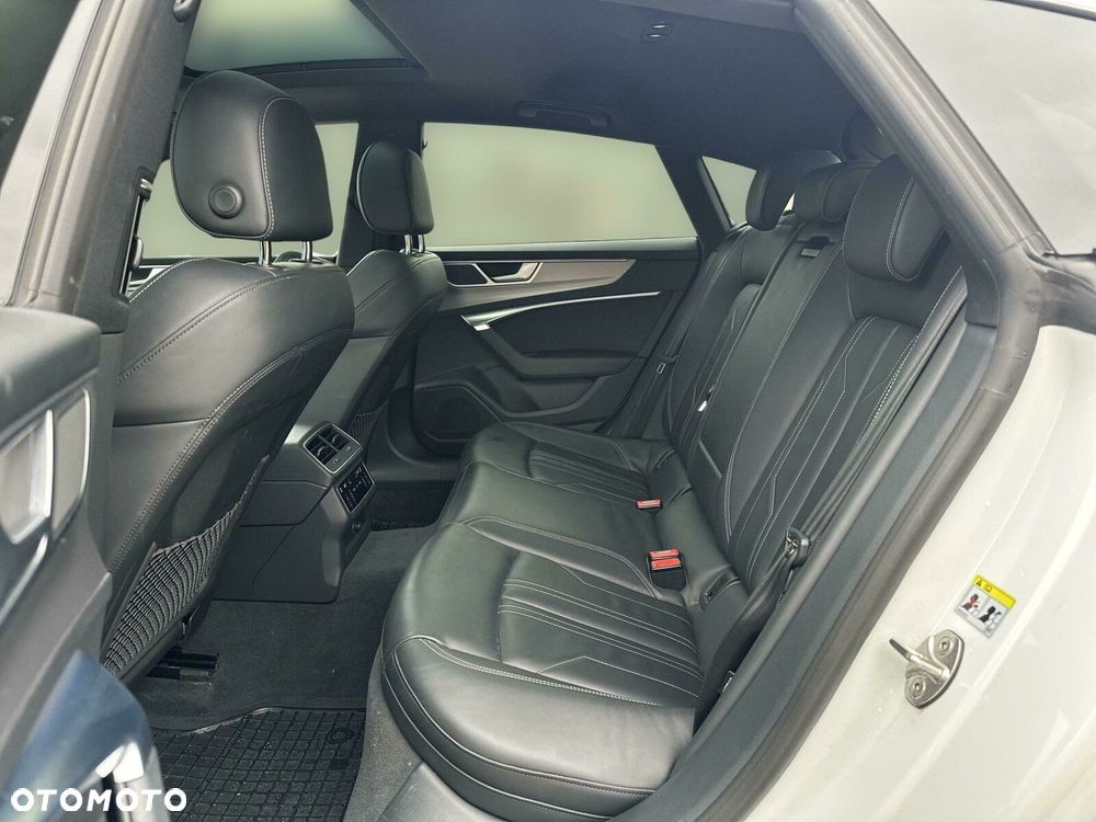 Audi A7 Sportback - 13