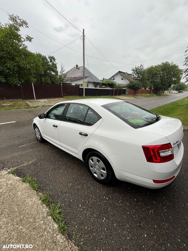 Skoda Octavia - 3