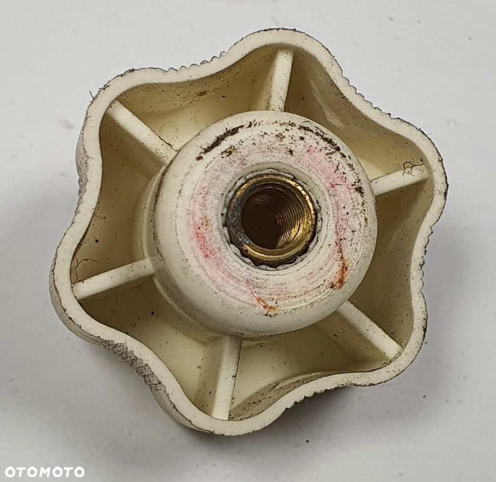 NAKRĘTKA MOTYL LAMPY TYŁ TYLNEJ OPEL ASTRA II G 90587519 - 2