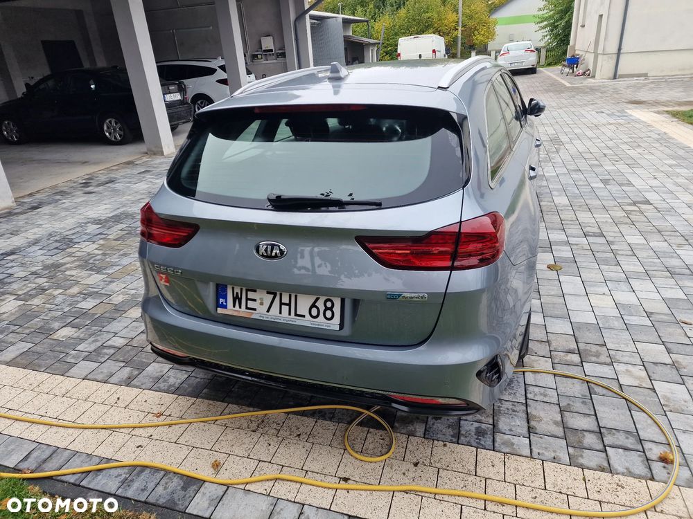 Kia Ceed - 6