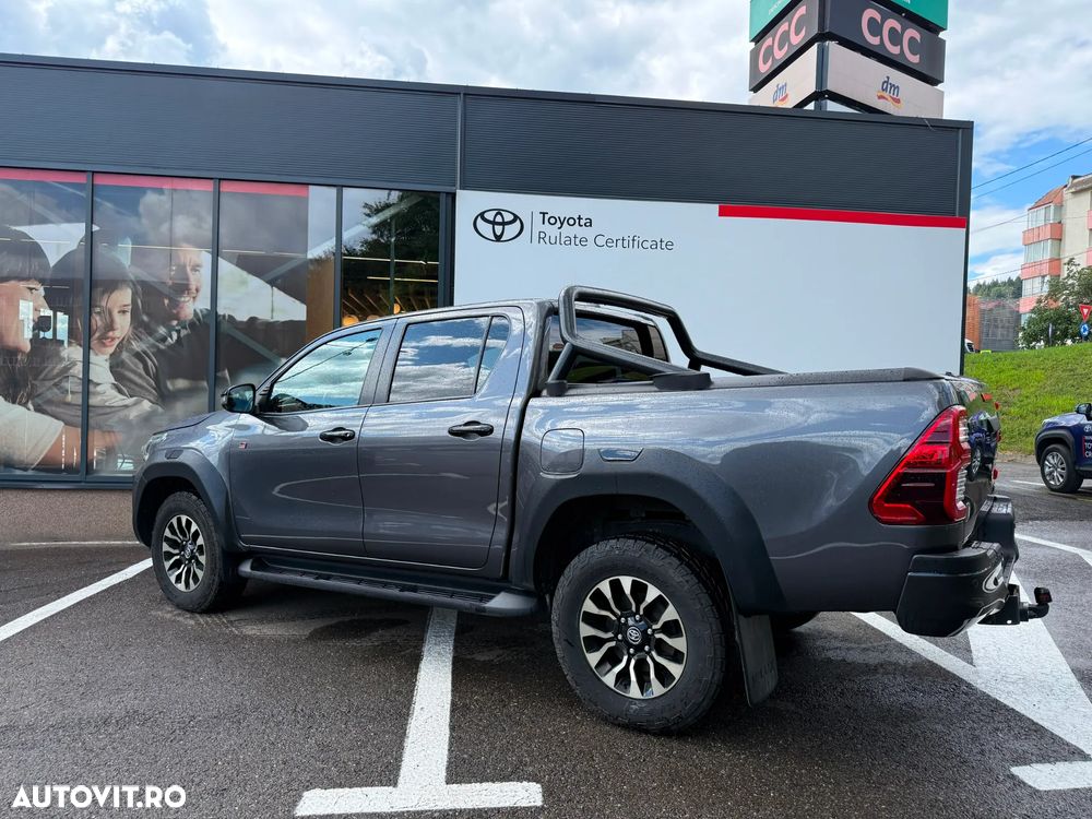 Toyota Hilux 2.8D 204CP 4x4 Double Cab AT GR Sport - 5