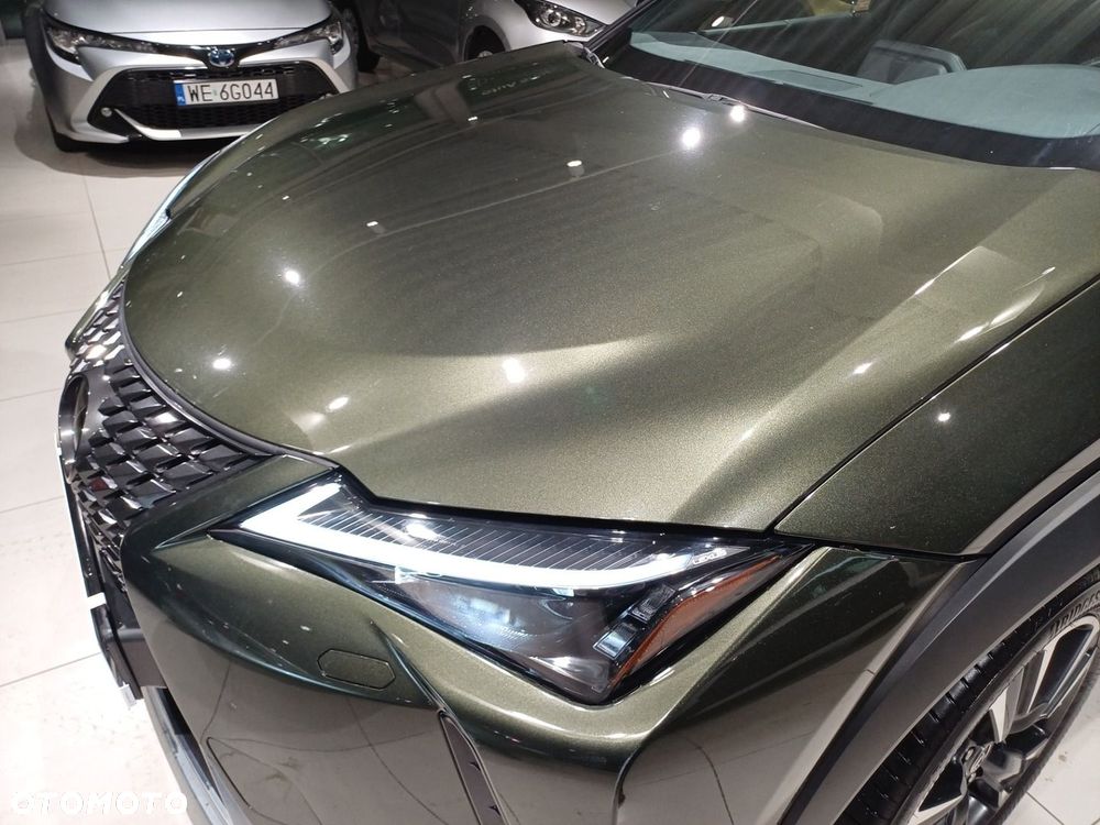 Lexus UX 250h GPF Business 2WD - 9