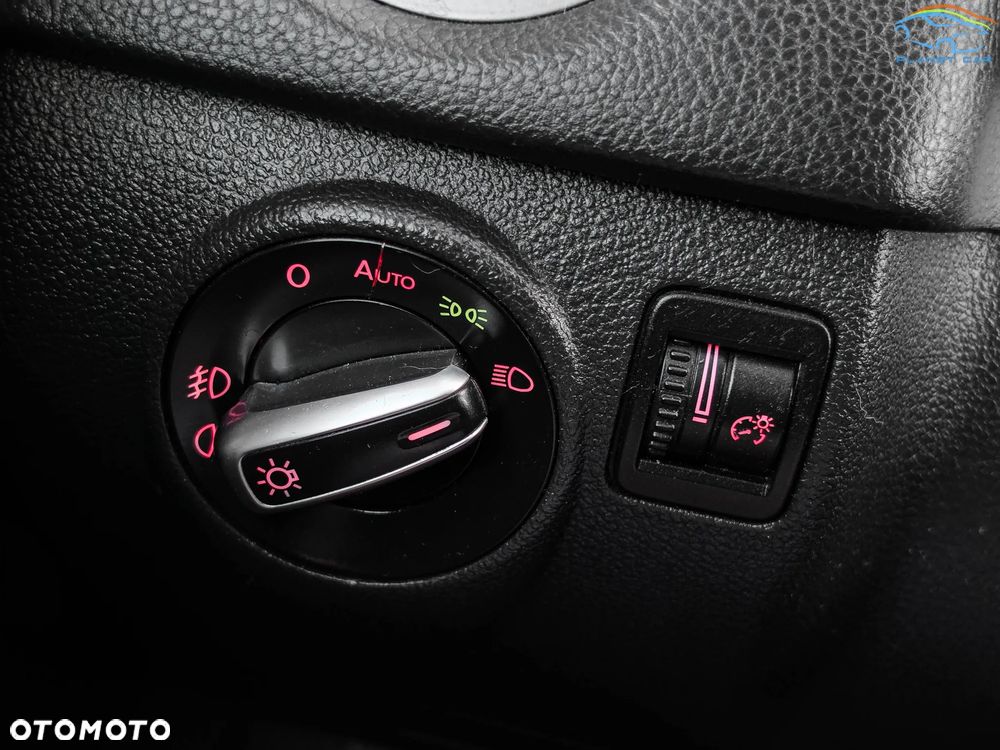 Volkswagen Tiguan - 28