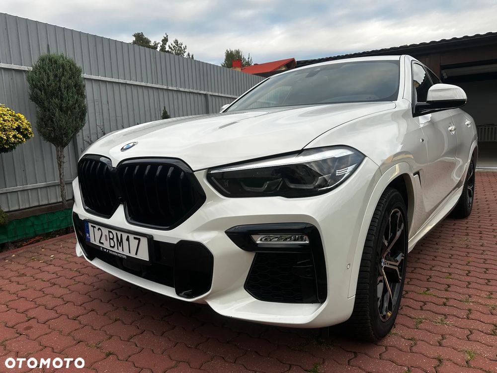 BMW X6 - 11