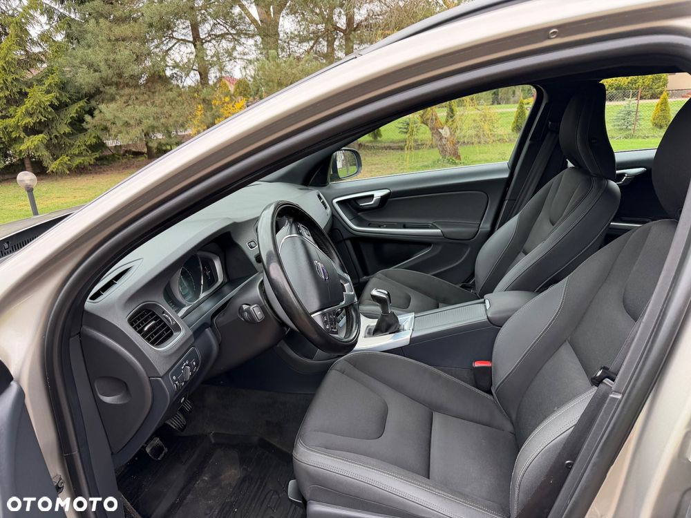 Volvo V60 D4 - 29
