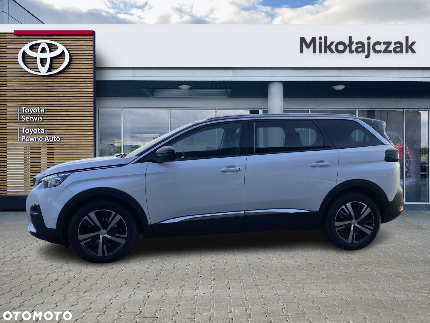 Peugeot 5008 - 9