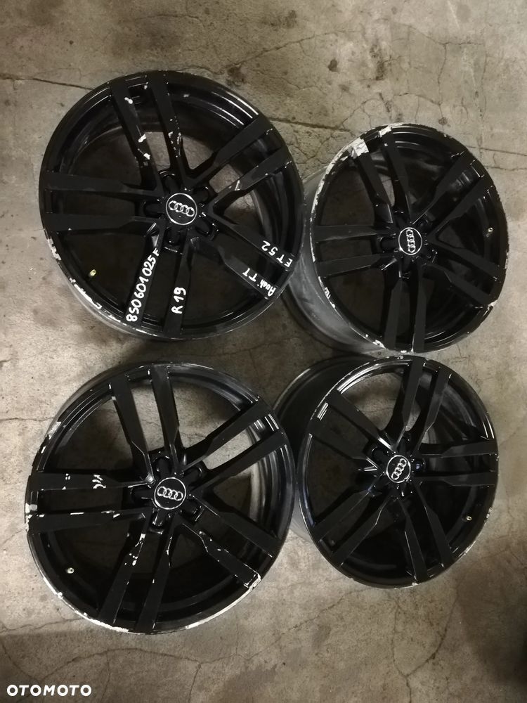 FELGI 19 AUDI 8S0601025F R19 ET52 AUDI TT - 1