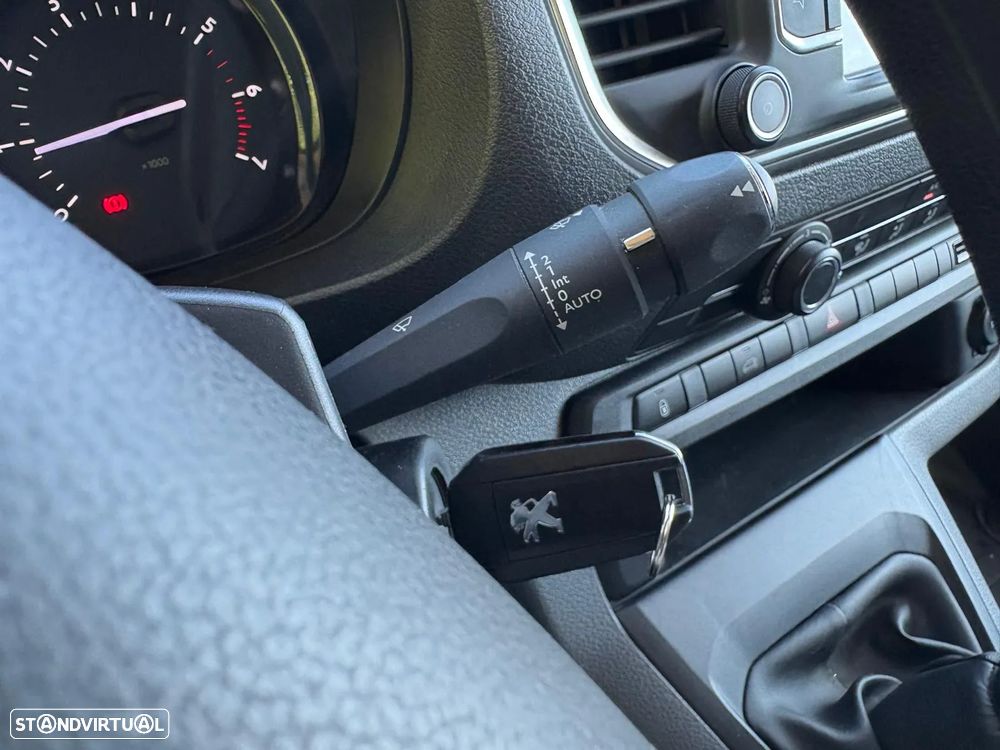 Peugeot Expert 1.5 BlueHdi L2 - 21
