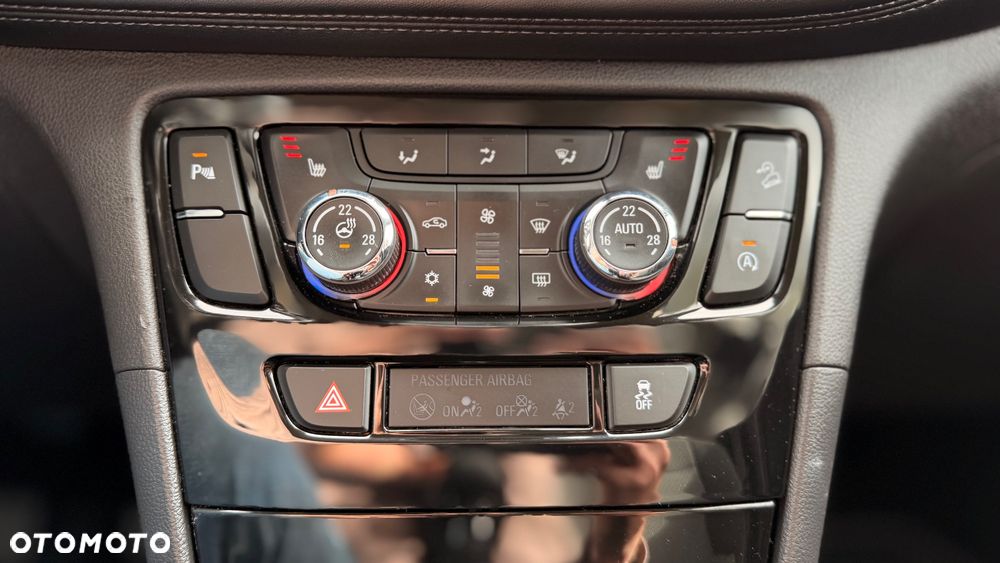 Opel Mokka X 1.4 Start/Stop 4x4 120 Jahre - 14