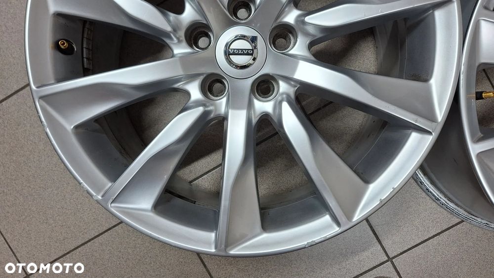 Felgi Aluminiowe 18 Volvo S90 V90 5x108 ET 42 - 3