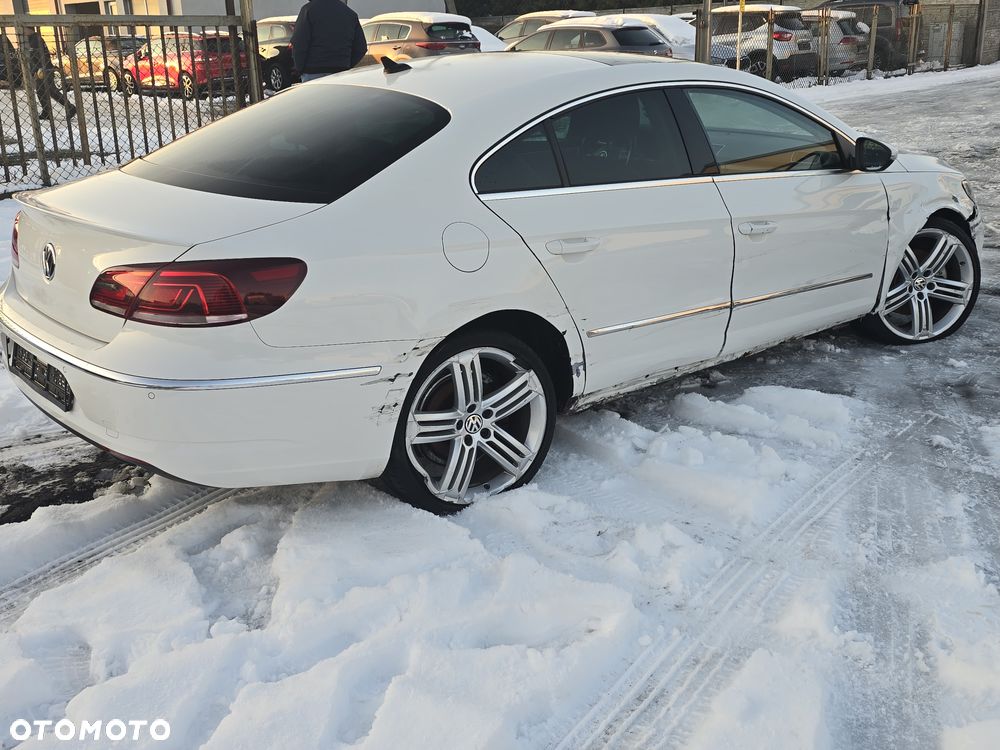 Volkswagen CC 2.0 TDI BlueMotion Technology - 9