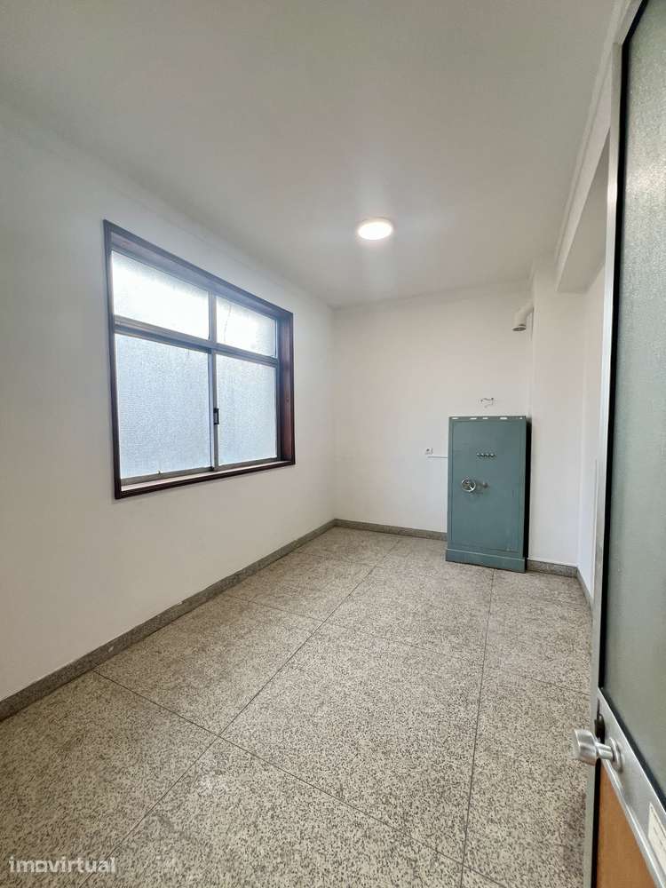 Sala/escritório em Santo Ovídio, Vila Nova de Gaia - Grande imagem: 2/12