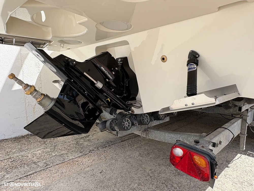 Bayliner Ciera 8 - 9