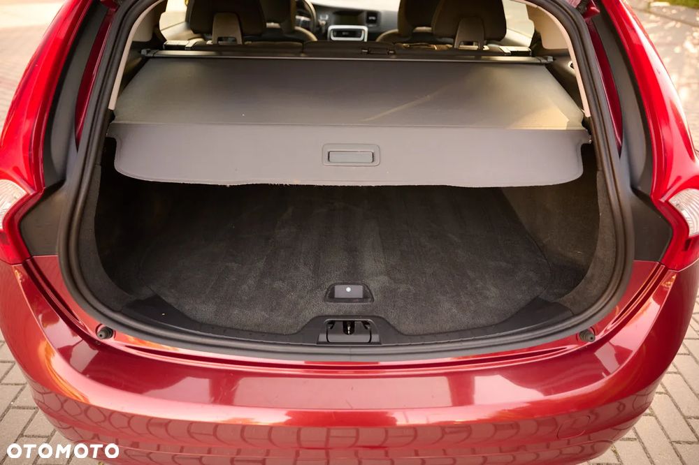 Volvo V60 T4 - 24