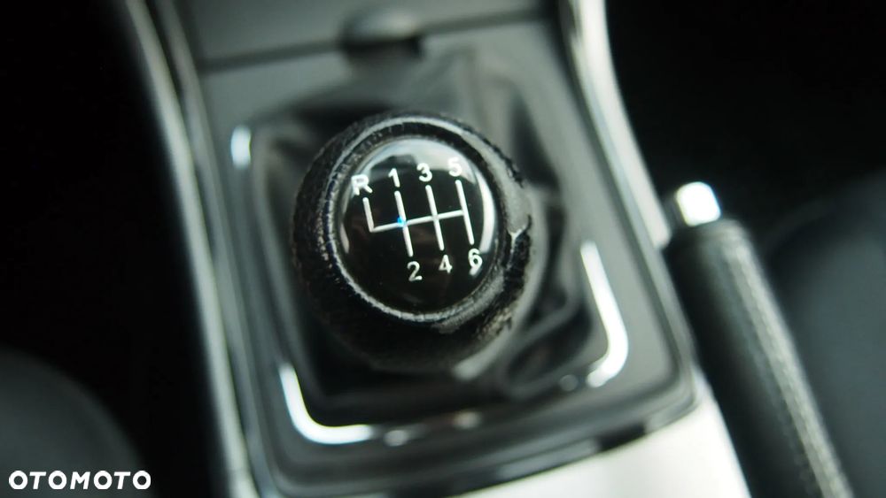 Mazda 6 2.0 Exclusive + - 10