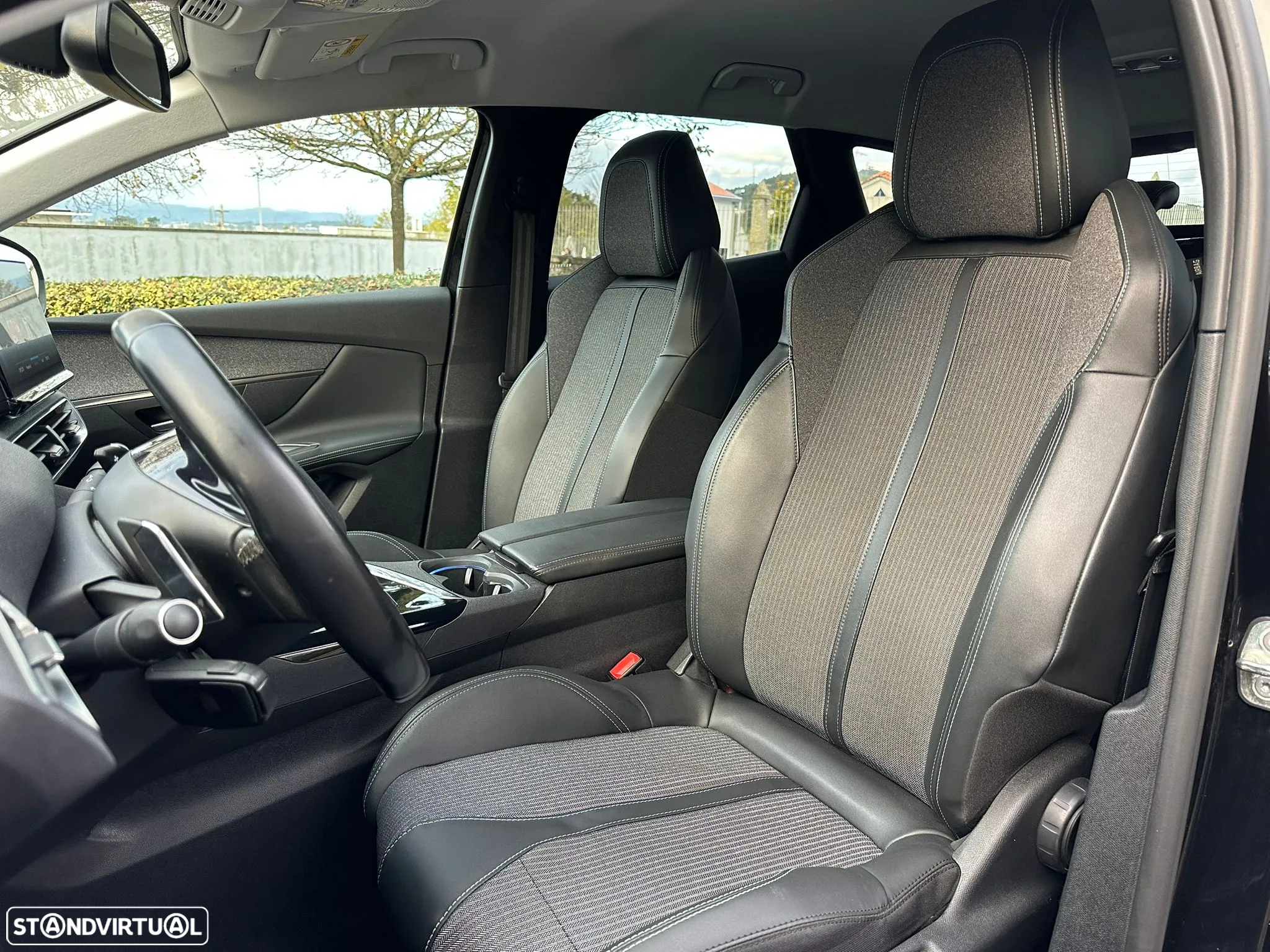 Peugeot 3008 1.5 BlueHDi Allure Pack EAT8 - 9