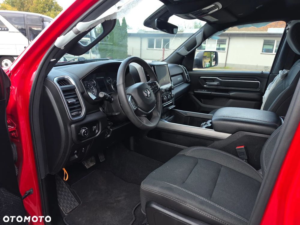 RAM 1500 - 18
