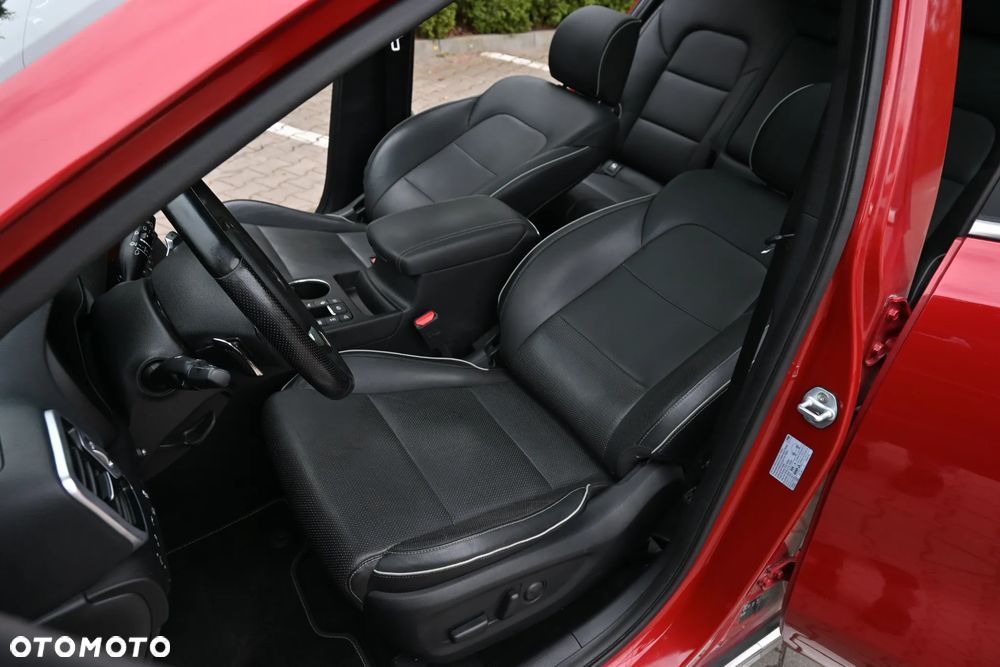 Kia Sportage 1.6 T-GDI AWD DCT GT LINE - 29