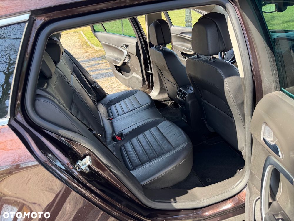 Opel Insignia 2.0 CDTI Cosmo S&S - 24