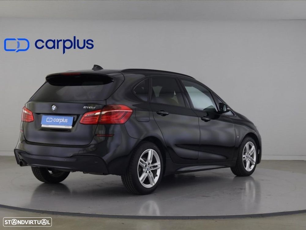 BMW 216 Active Tourer d — fotografia 7