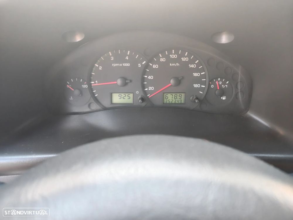 Ford Transit - 11