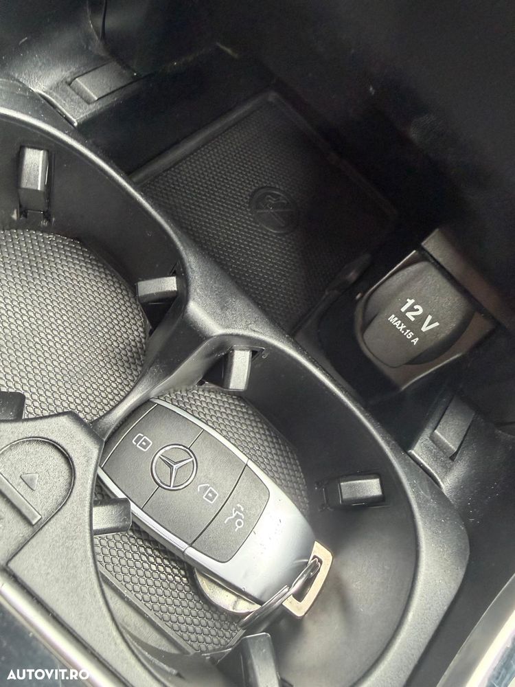 Mercedes-Benz C - 31