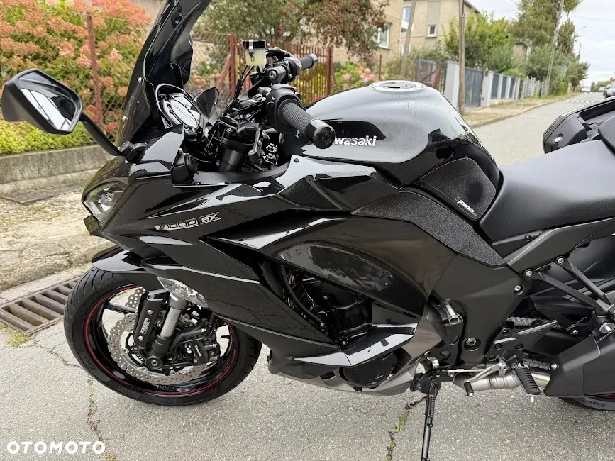 Kawasaki Ninja 1000 SX - 7