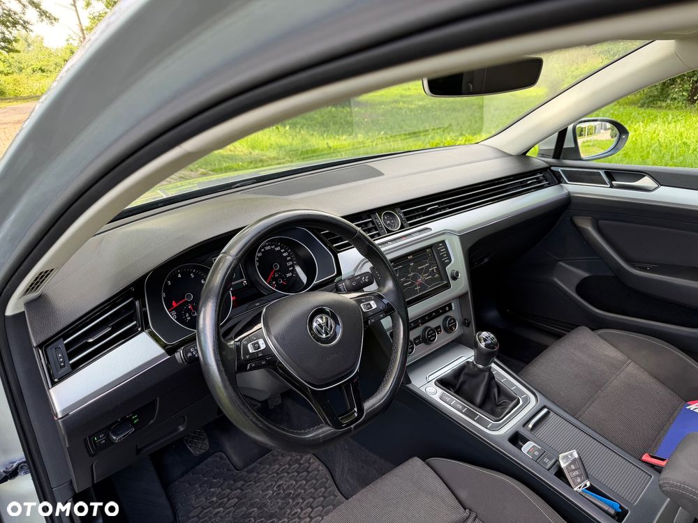 Volkswagen Passat 1.4 TSI ACT (BlueMotion Technology) Highline - 14