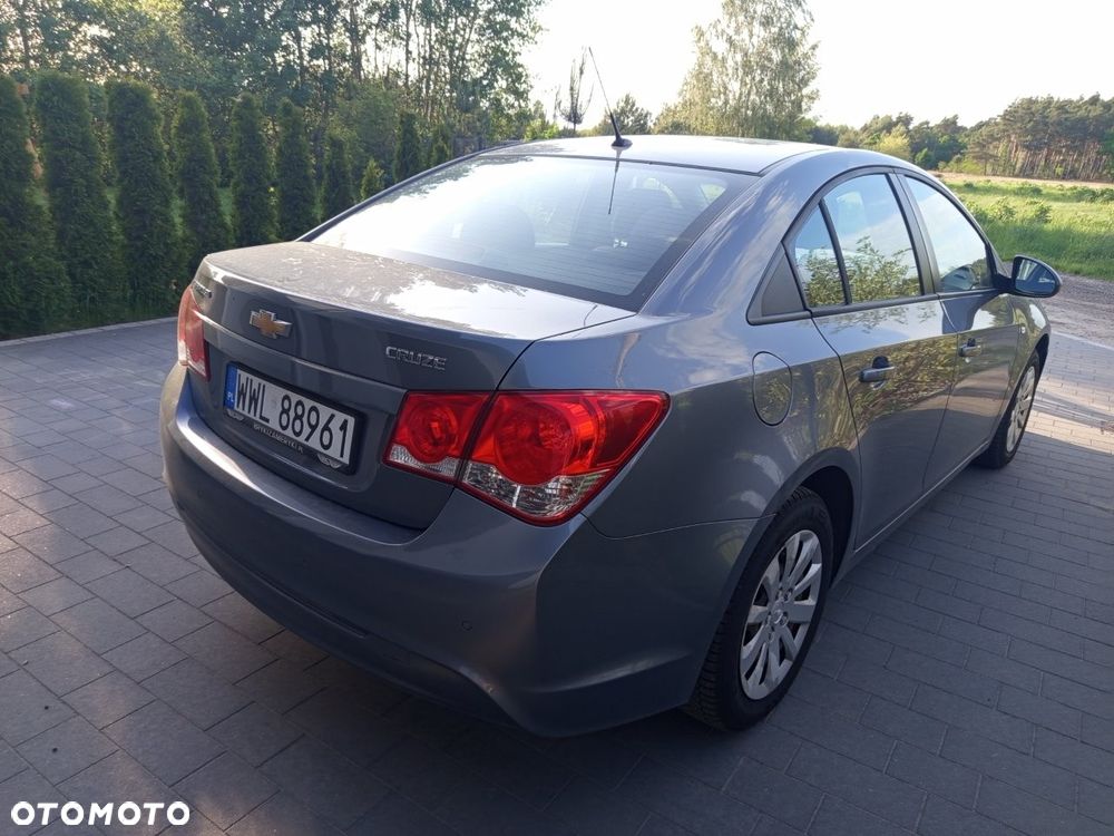 Chevrolet Cruze - 4