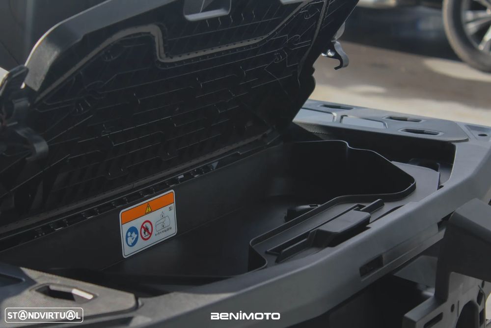 Can-Am Outlander MAX 1000R LIMITED - 17