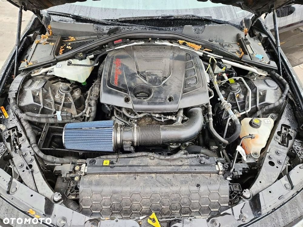 Alfa Romeo Giulia 2.0 Turbo TI Q4 - 10
