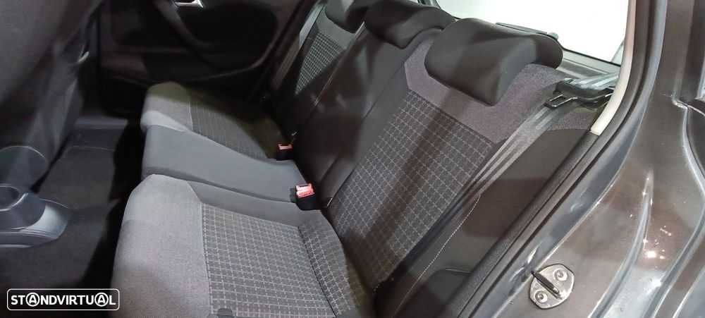 VW Polo 1.4 TDi (Blue Motion ) DSG Comfortline - 16