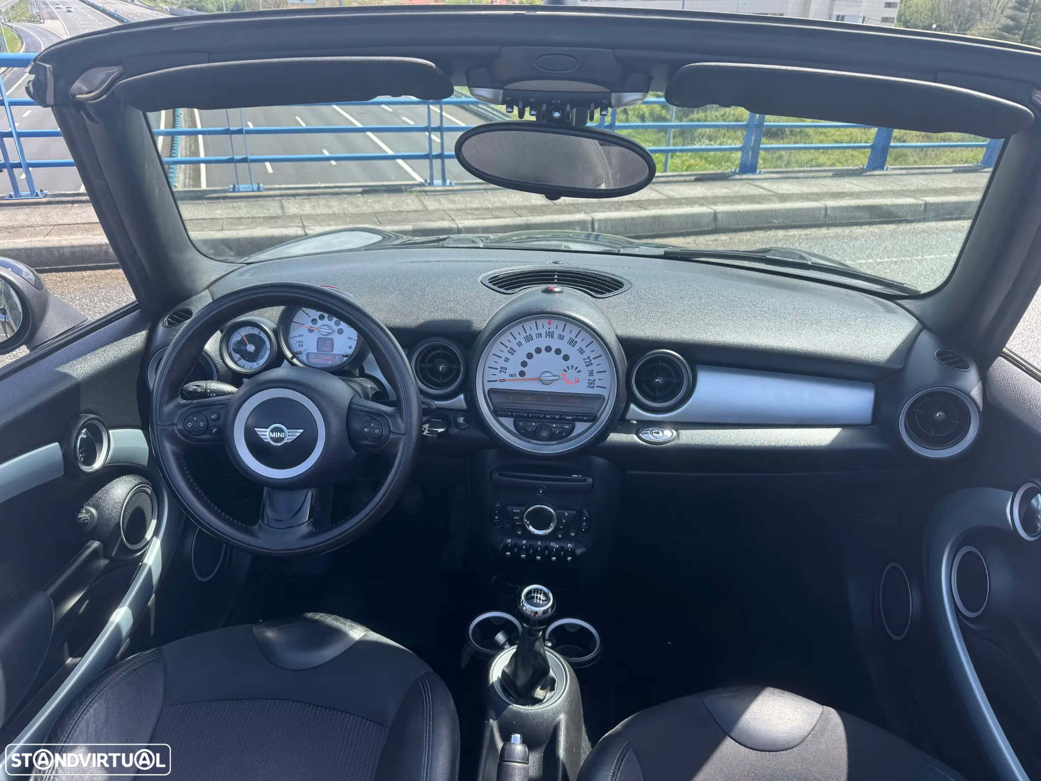 MINI Cabrio Cooper - 14