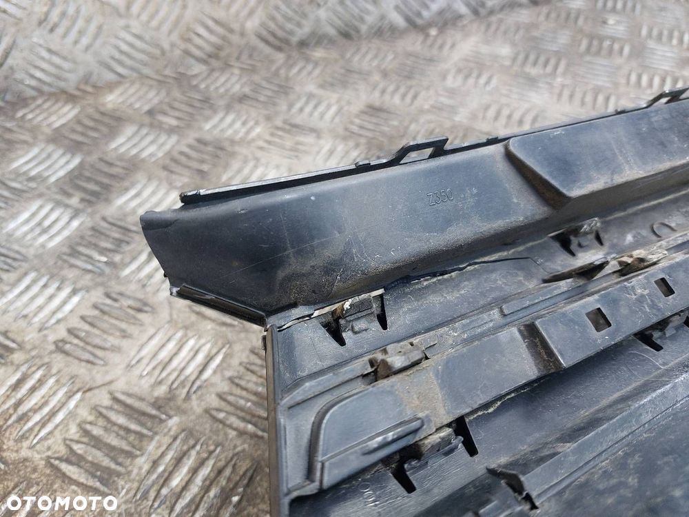 GRILL ATRAPA CHŁODNICY VOLKSWAGEN GOLF VI 1K9853653A ID: 236303 - 3