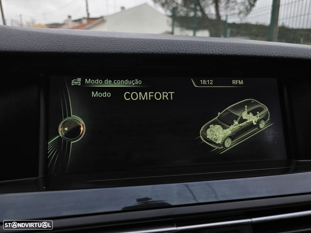 BMW 520 d Exclusive Auto 129g - 24