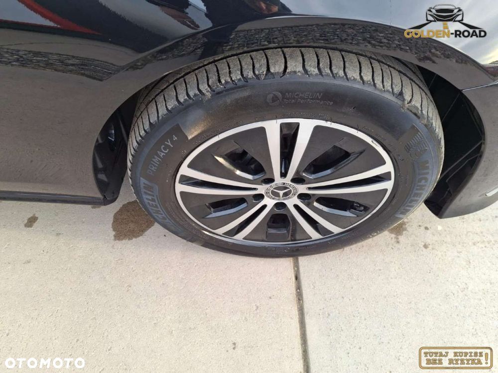 Mercedes-Benz Klasa E - 28