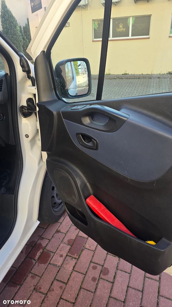 Opel Vivaro B - 14