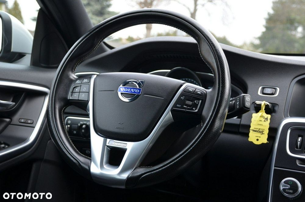 Volvo V60 - 31