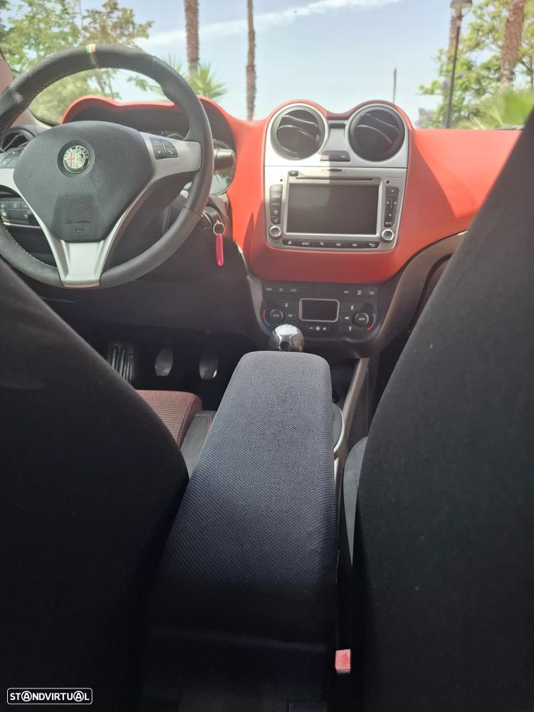 Alfa Romeo MiTo 1.3 JTDM ECO Impression - 10