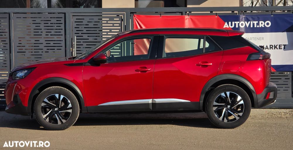 Peugeot 2008 PureTech 130 EAT8 GT Pack - 8