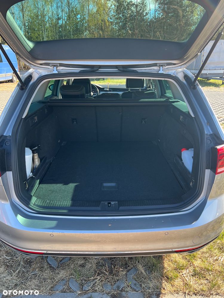 Volkswagen Passat 2.0 TDI BMT Highline DSG7 - 11