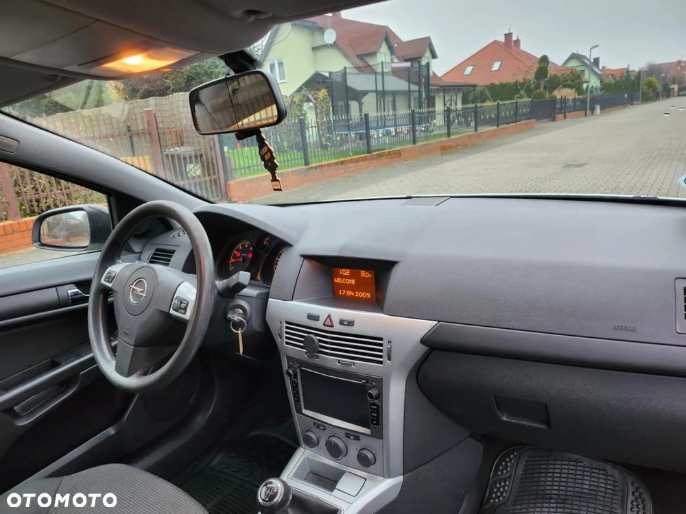 Opel Astra - 10
