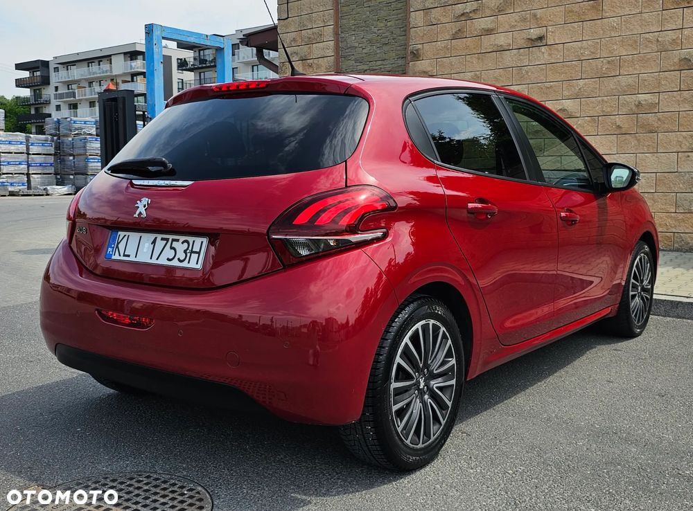 Peugeot 208 1.2 PureTech Allure - 4