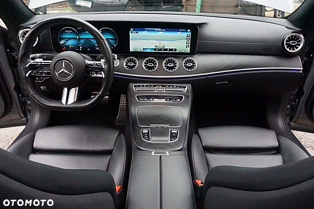 Mercedes-Benz Klasa E 220 d AMG - 19
