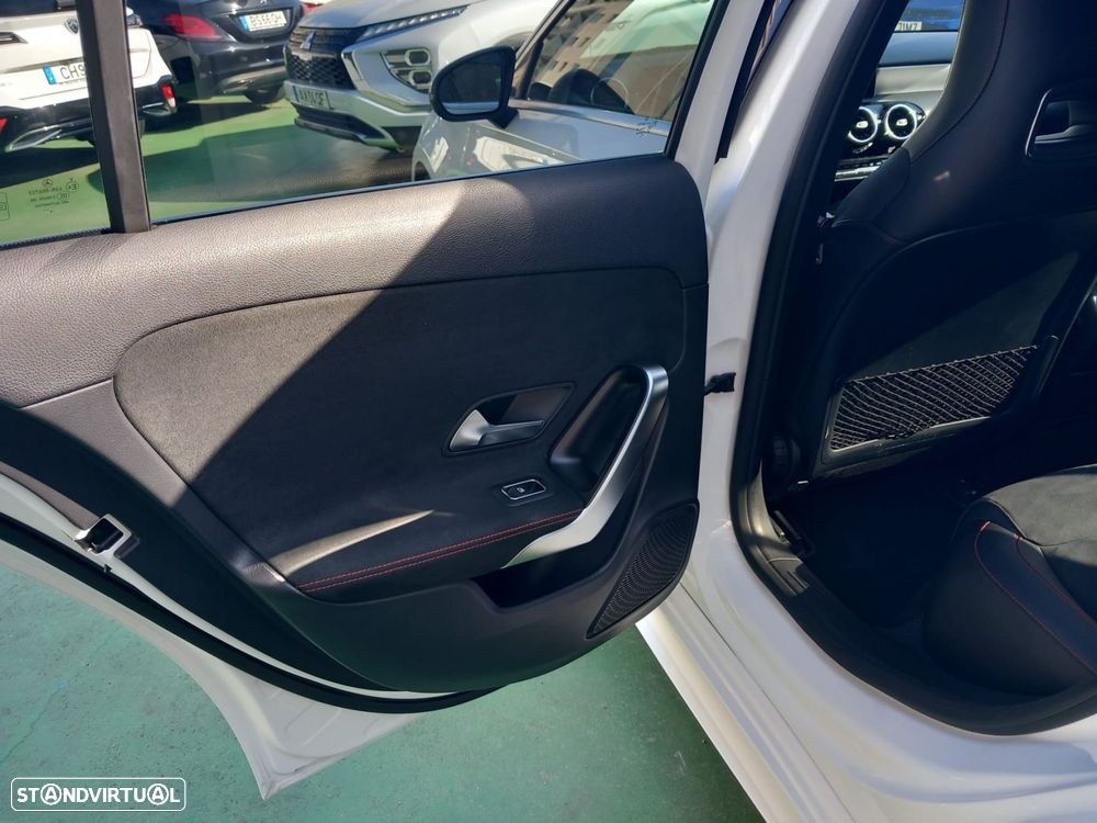 Mercedes-Benz A 180 d AMG Line Aut. - 19