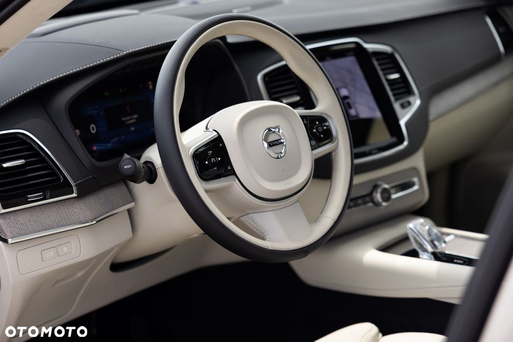 Volvo XC 90 T8 AWD Plug-In Hybrid Inscription 7os - 18