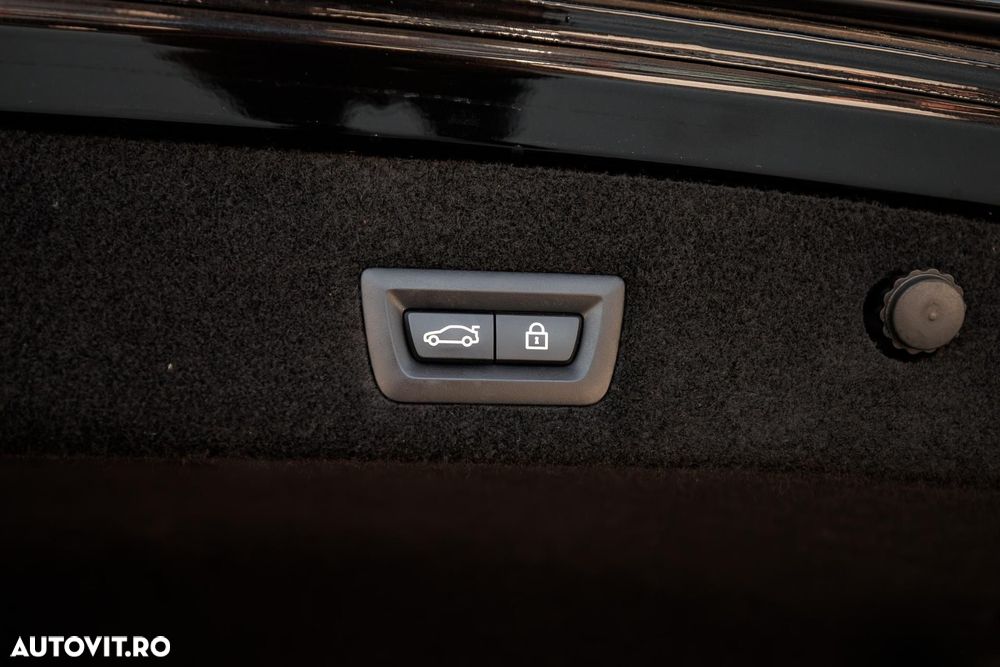 BMW Seria 7 745e AT PHEV - 34