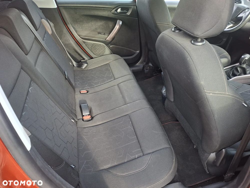 Peugeot 2008 1.2 Pure Tech Style - 8