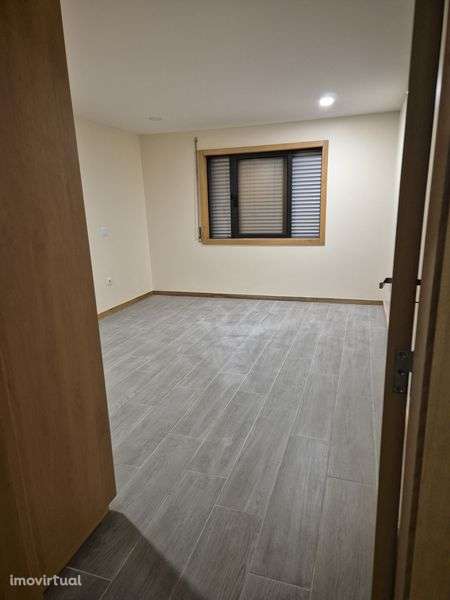 Arrendo andar moradia t3 - Grande imagem: 3/8